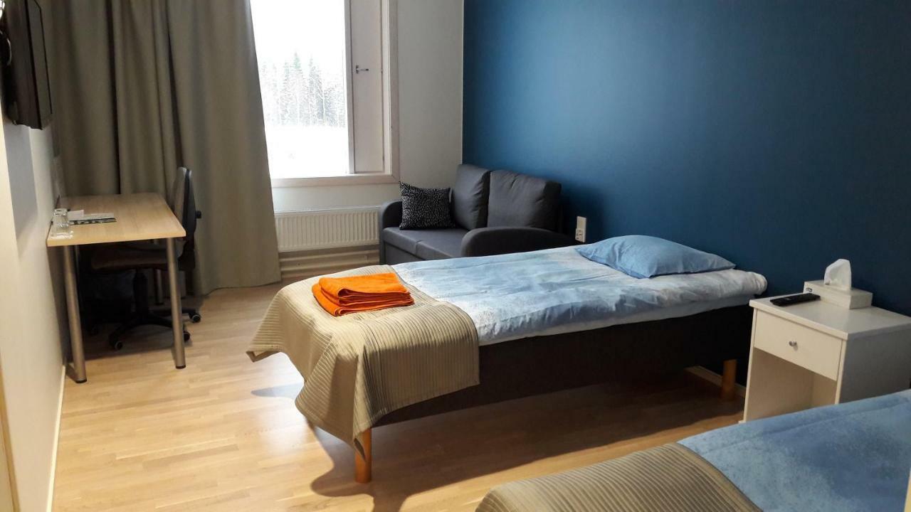 Niemenharjun Matkailukeskus Hotel Pihtipudas Bagian luar foto