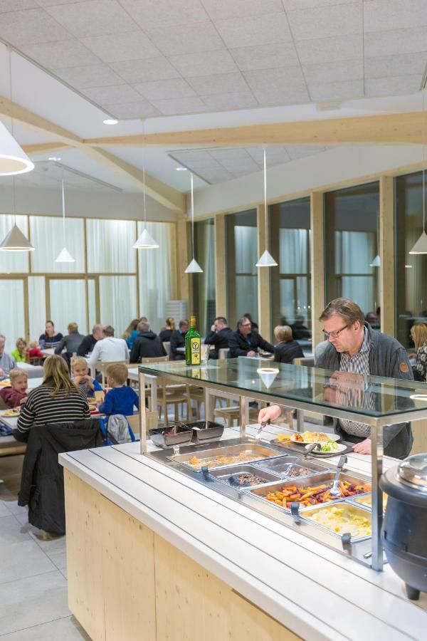 Niemenharjun Matkailukeskus Hotel Pihtipudas Bagian luar foto